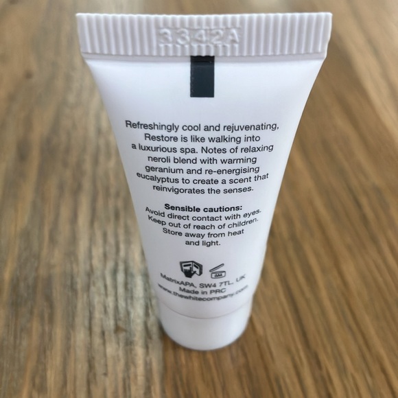 NWT The White Company Spa Restore Gentle Moisturiser Mini - Picture 2 of 2